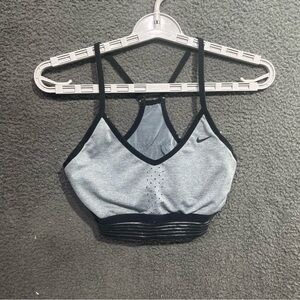 Nike Women's Black and Gray Sports Bra Athletic Workout Size M